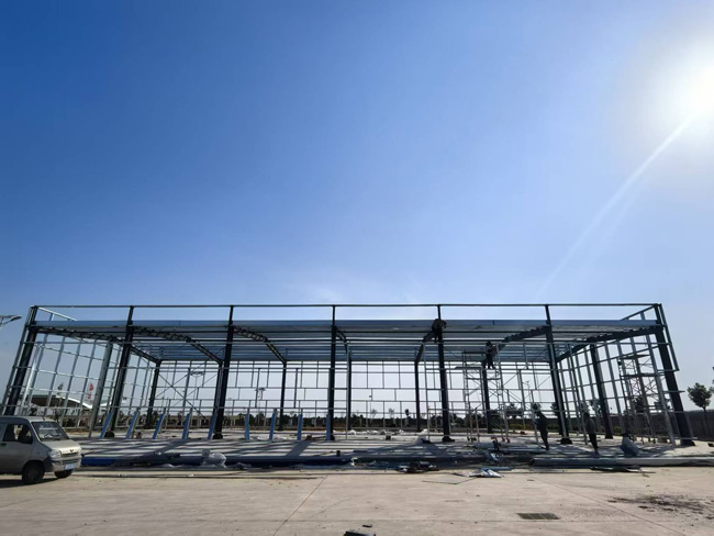 鋼結(jié)構(gòu)